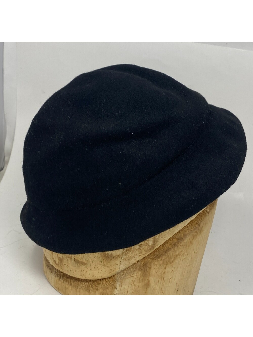 Black Wool Felt Cloche Bucket Hat Vintage Style One Size Rolled Brim Grosgrain